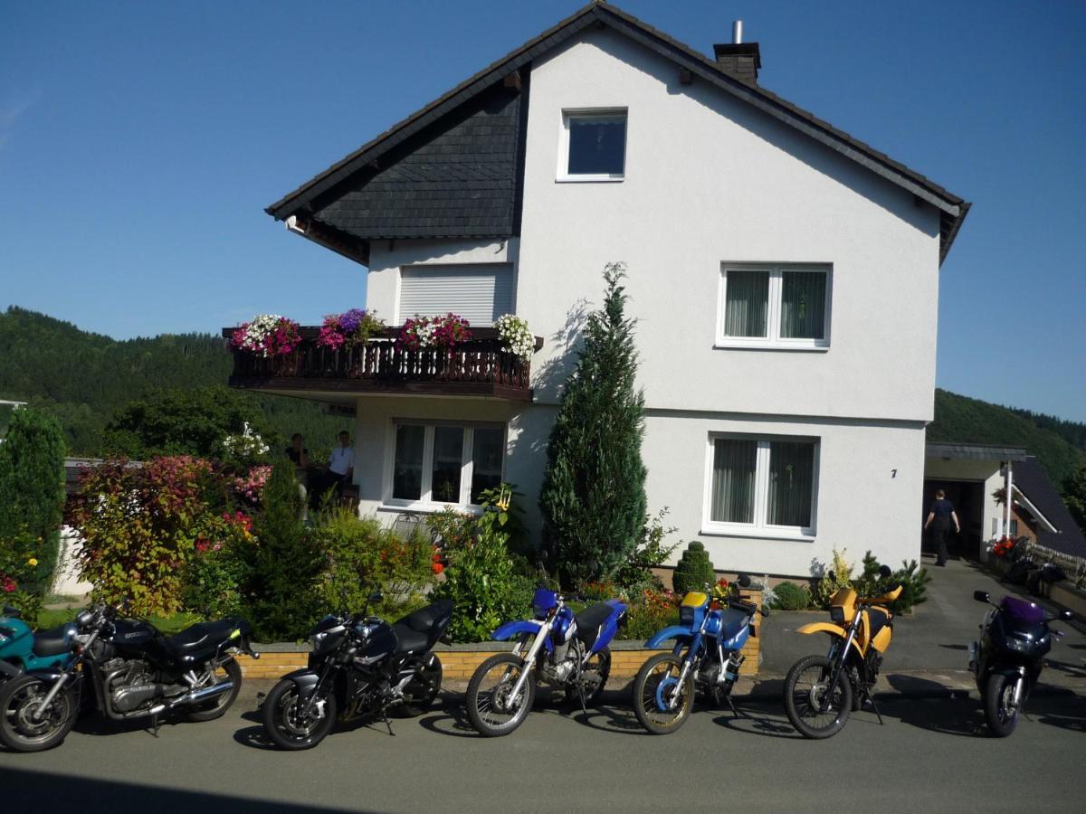 Ferienwohnung Waltraud Brilon Bagian luar foto